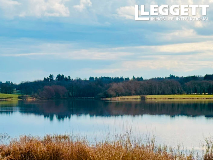 Image No.2-6 Bed House for sale