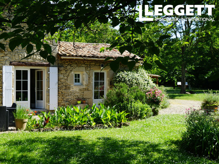 Image No.2-4 Bed House for sale