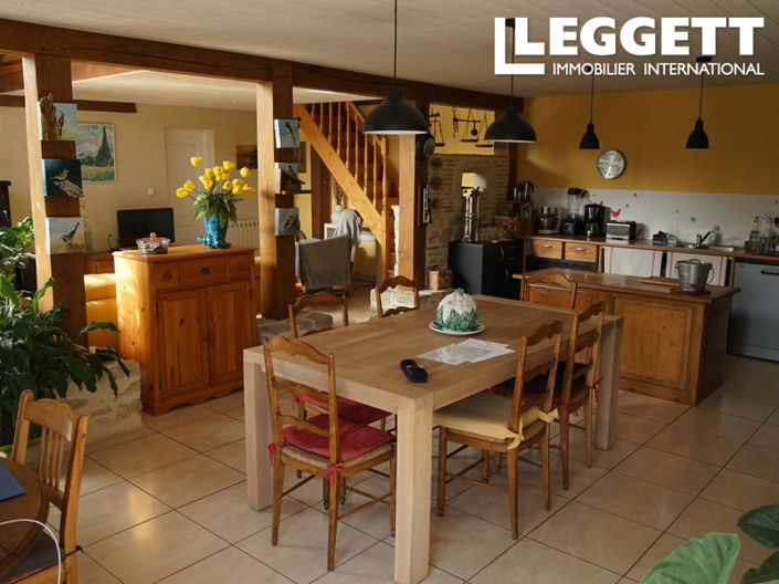 Image No.4-4 Bed House for sale