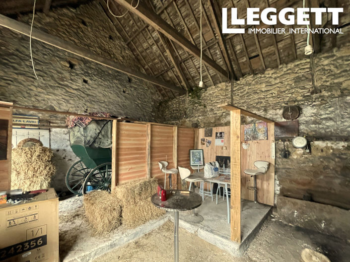 Image No.4-Bar for sale