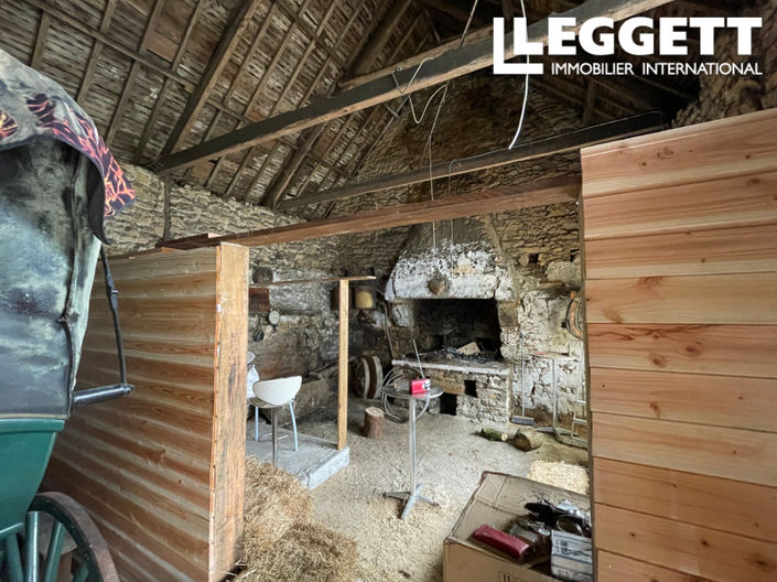 Image No.5-Bar for sale