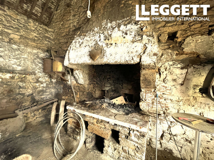 Image No.7-Bar for sale