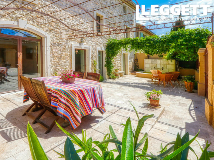 Image No.1-5 Bed House for sale