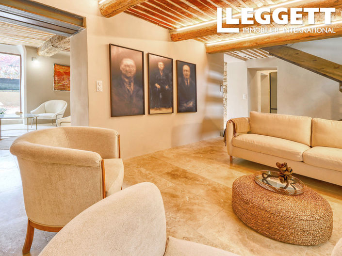 Image No.9-5 Bed House for sale