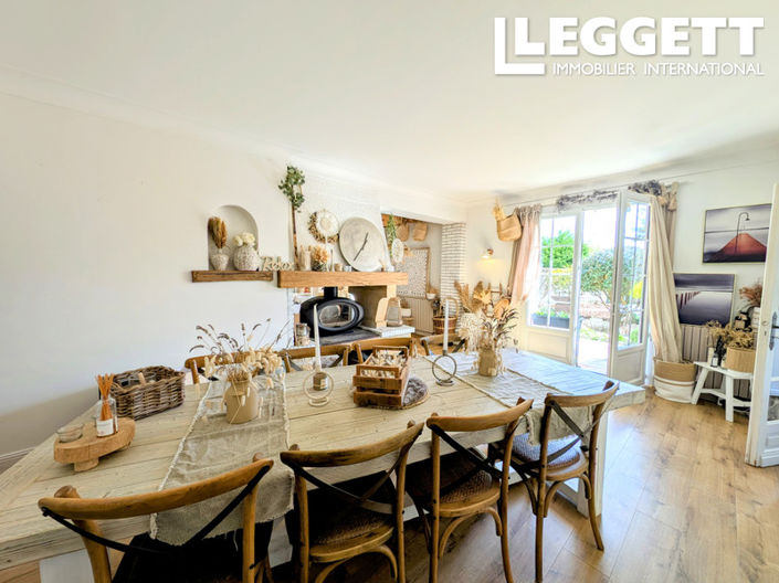 Image No.7-4 Bed House for sale