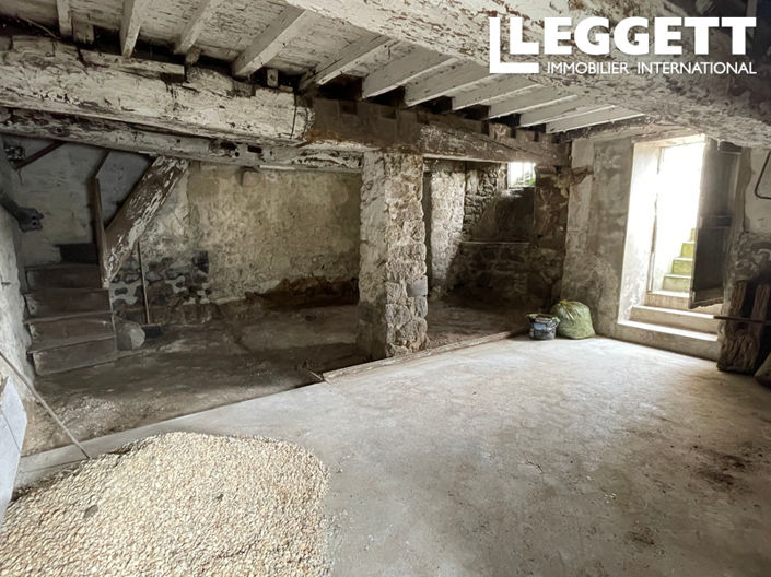 Image No.9-2 Bed House for sale