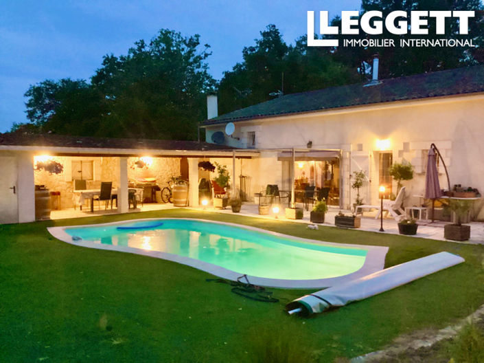 Image No.10-3 Bed House for sale