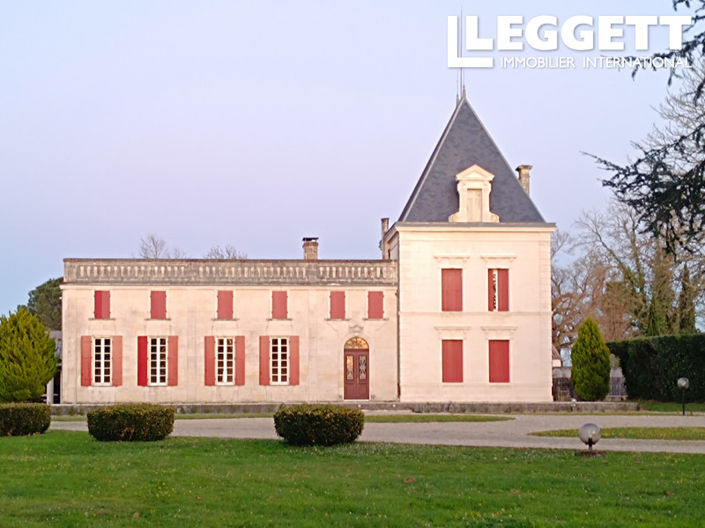 Image No.1-4 Bed Chateaux for sale
