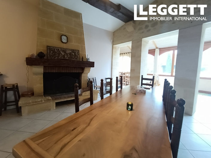 Image No.10-4 Bed Chateaux for sale