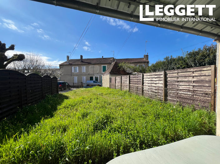 Image No.2-4 Bed House for sale