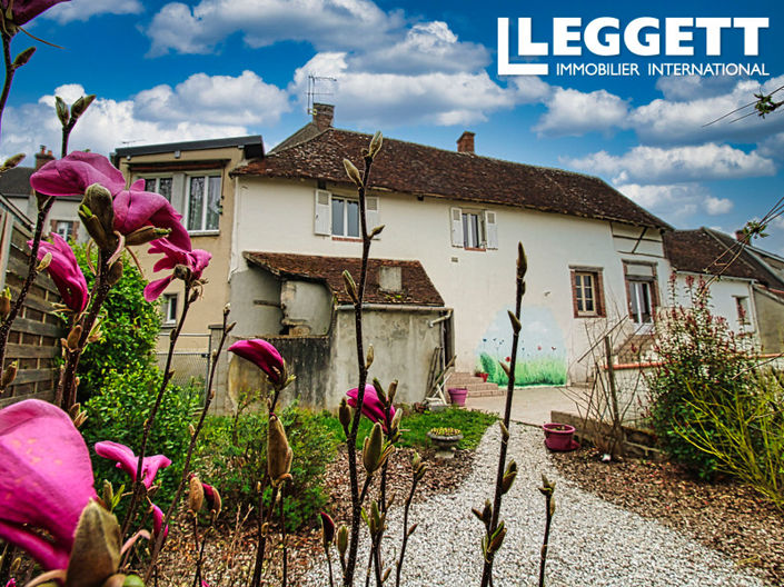 Image No.10-8 Bed House for sale