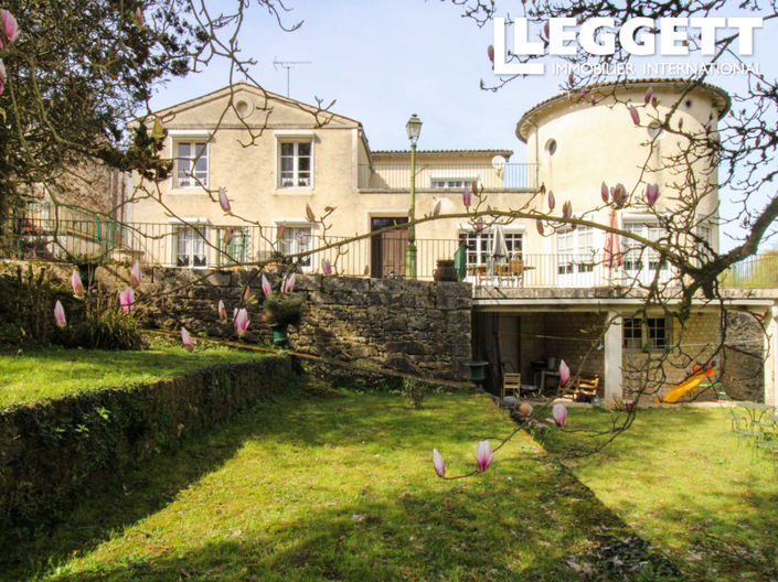 Image No.1-4 Bed House for sale