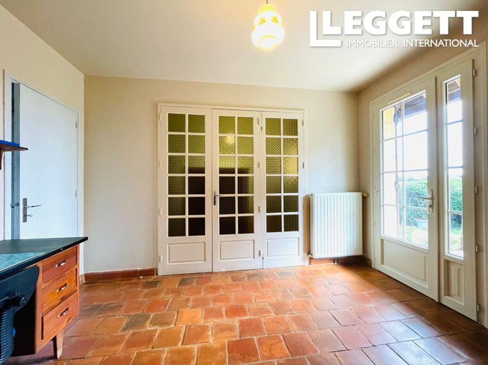 Image No.6-4 Bed House for sale