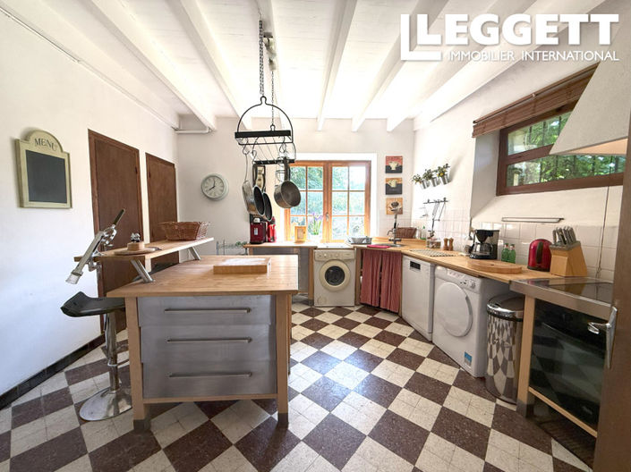 Image No.6-4 Bed House for sale