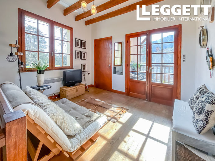 Image No.9-4 Bed House for sale