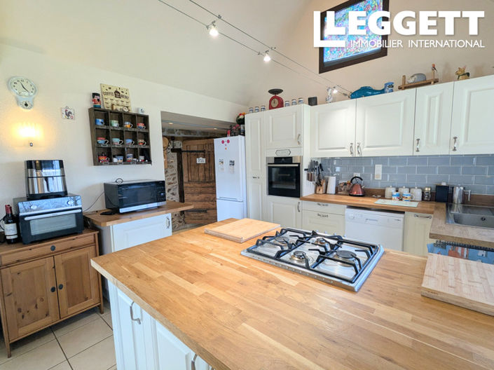 Image No.3-2 Bed Land for sale