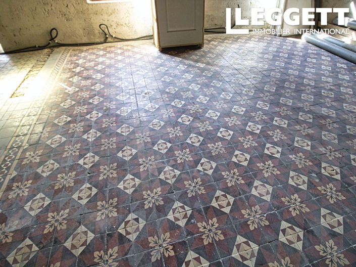 Image No.7-House for sale