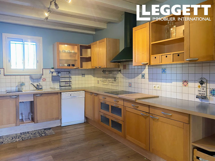 Image No.4-5 Bed House for sale