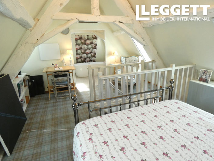 Image No.5-2 Bed House for sale