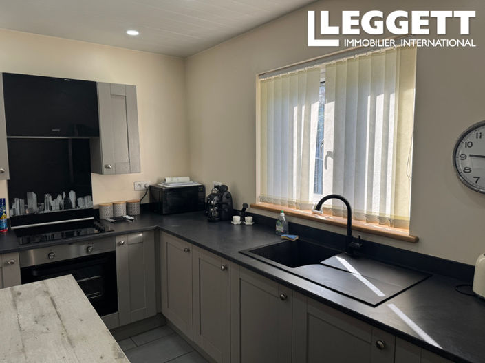 Image No.2-3 Bed House for sale