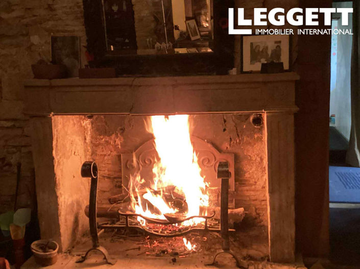 Image No.3-5 Bed House for sale