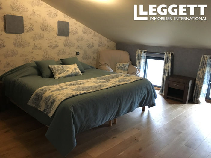 Image No.5-3 Bed House for sale