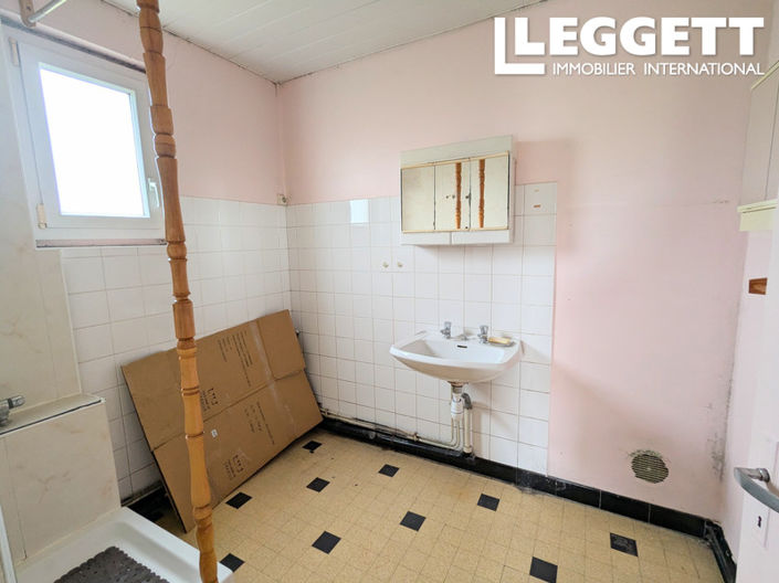 Image No.6-3 Bed House for sale