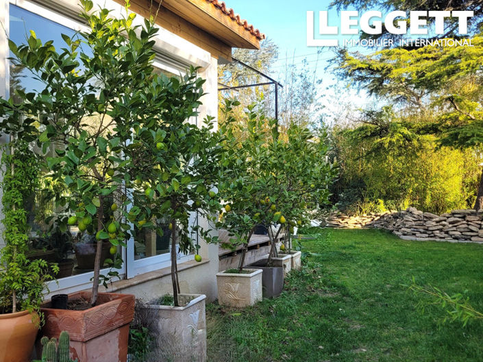 Image No.9-4 Bed House for sale