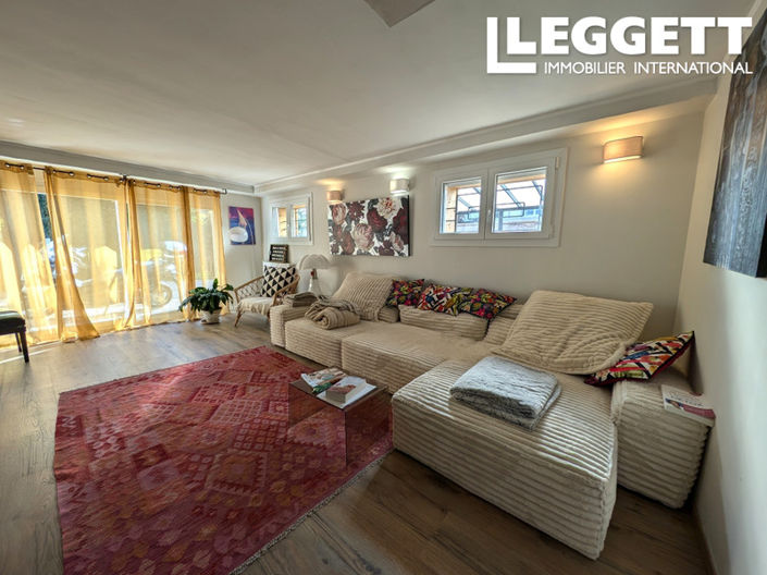 Image No.6-4 Bed House for sale