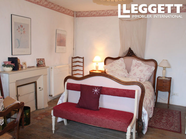 Image No.4-4 Bed House for sale