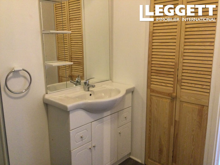 Image No.7-2 Bed House for sale