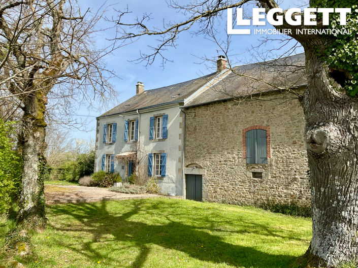 Image No.1-4 Bed House for sale