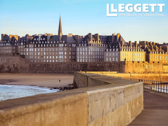 Image No.10-3 Bed Apartment for sale