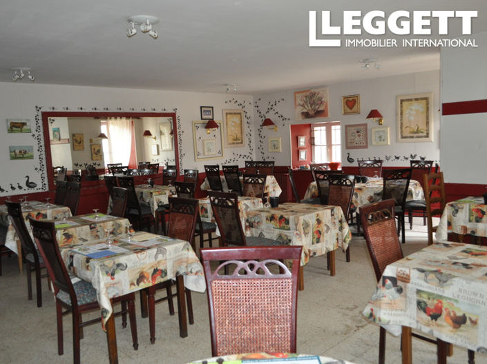 Image No.5-9 Bed Commercial for sale