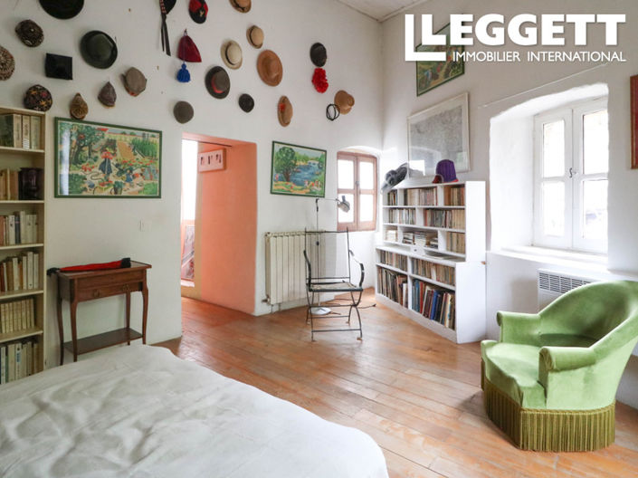 Image No.7-4 Bed House for sale