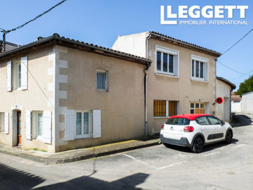 1 - Saint-Jean-d'Angély, House