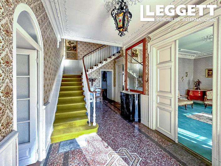 Image No.3-8 Bed House for sale