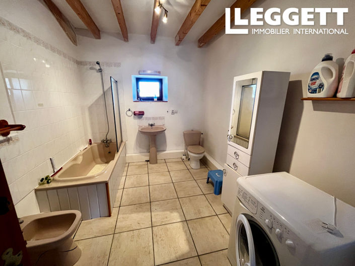 Image No.8-4 Bed House for sale