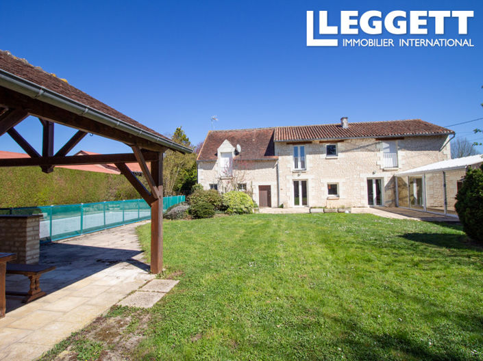 Image No.1-5 Bed House for sale