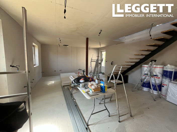 Image No.4-House for sale