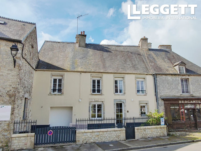 Image No.1-4 Bed House for sale