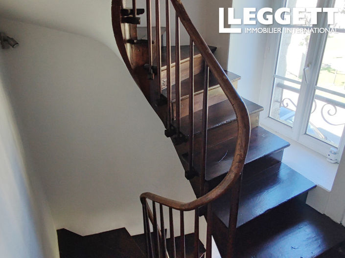 Image No.3-4 Bed House for sale