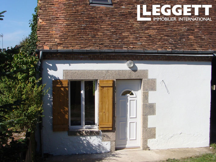 Image No.8-2 Bed House for sale