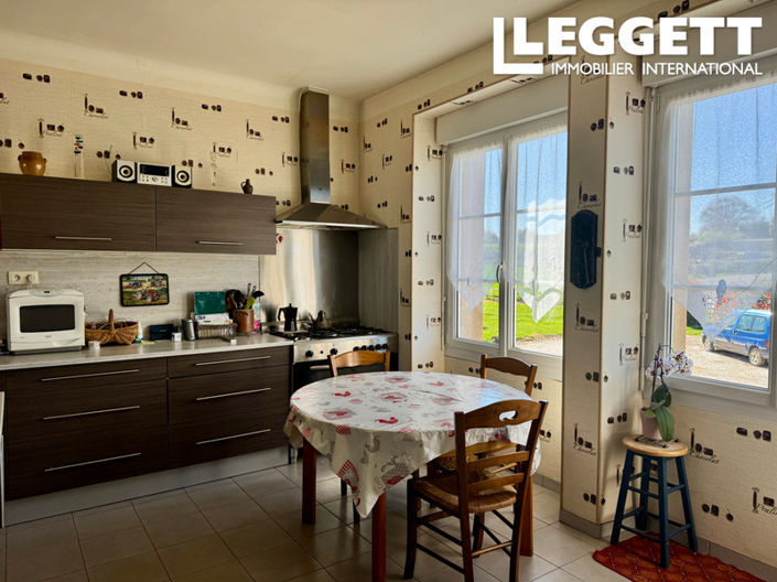 Image No.4-2 Bed House for sale