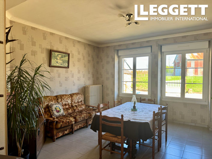 Image No.5-2 Bed House for sale