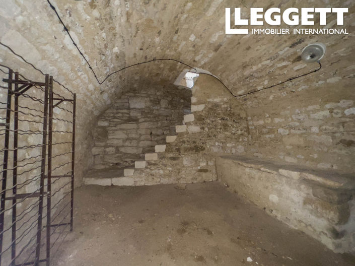 Image No.8-6 Bed Chateaux for sale