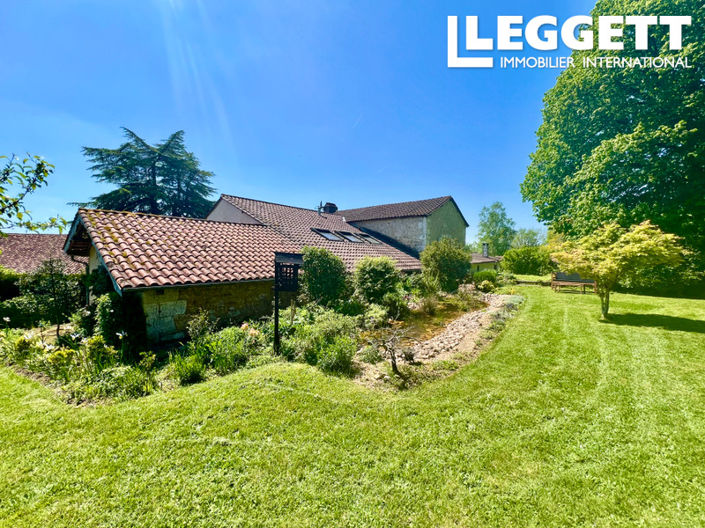 Image No.1-4 Bed House for sale