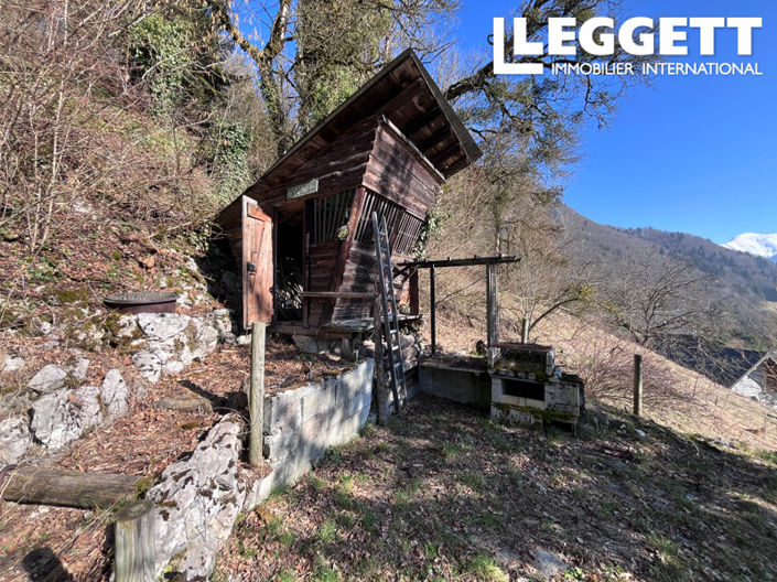 Image No.10-1 Bed House for sale