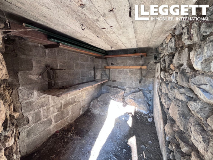 Image No.9-1 Bed House for sale