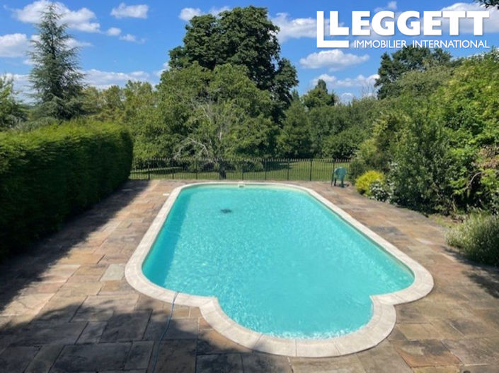 Image No.3-7 Bed Chateaux for sale